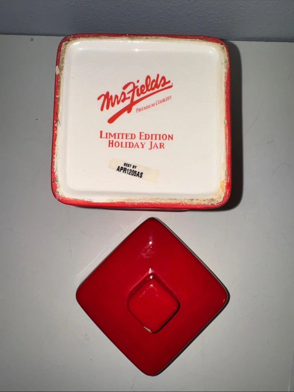 Vintage 2005 Ms. Field’s Holiday Edition Cookie Jar Seasonal Promotional Collect